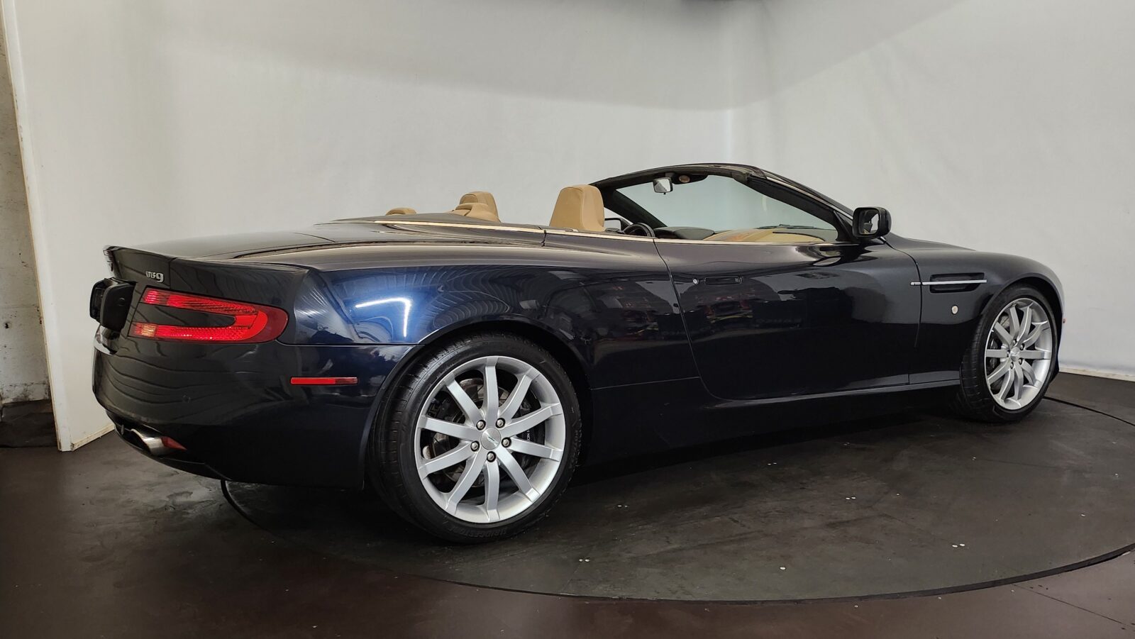 Aston Martin  Année 2006 voiture de collection à vendre