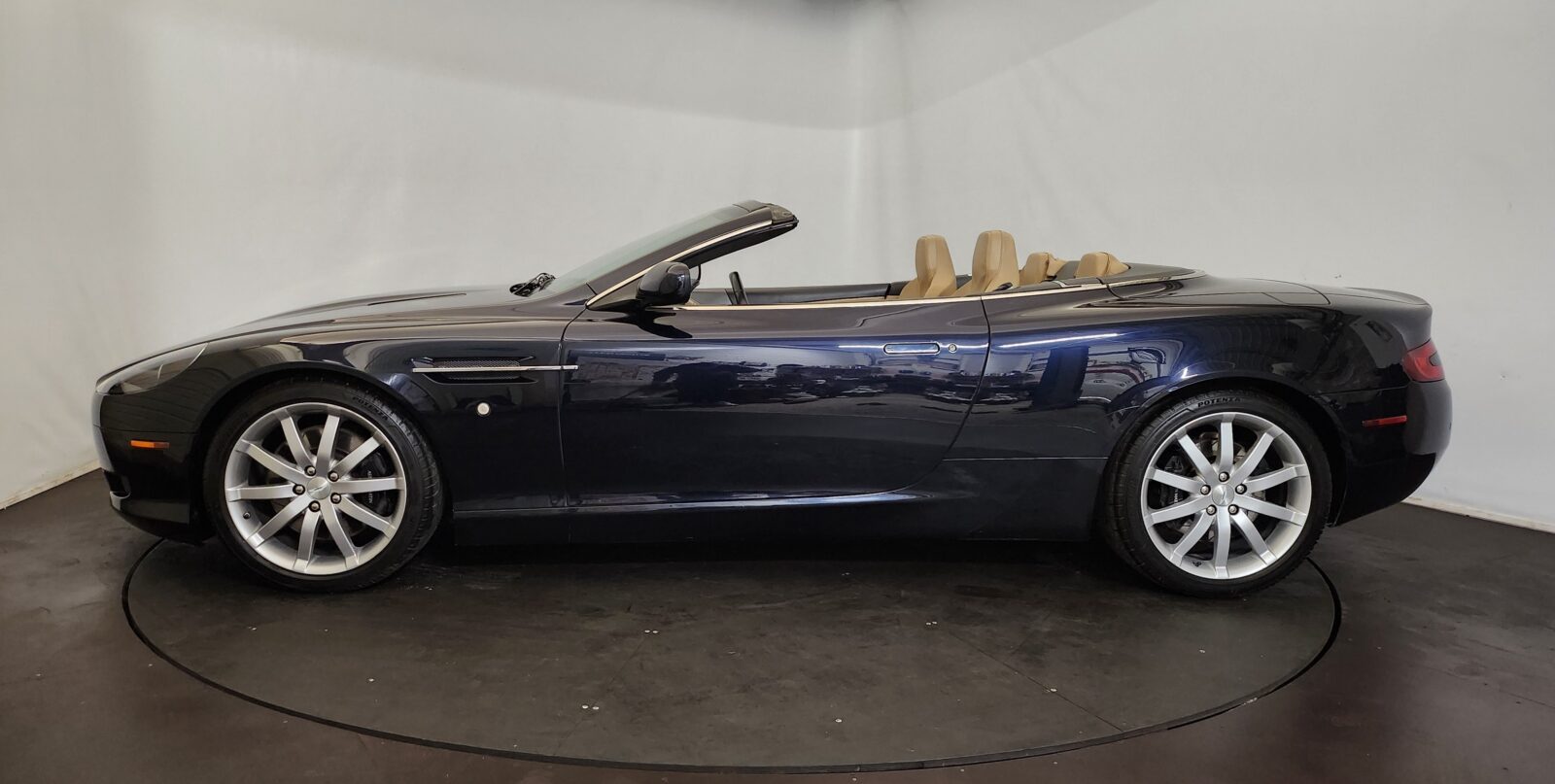 Aston Martin  Année 2006 voiture de collection à vendre