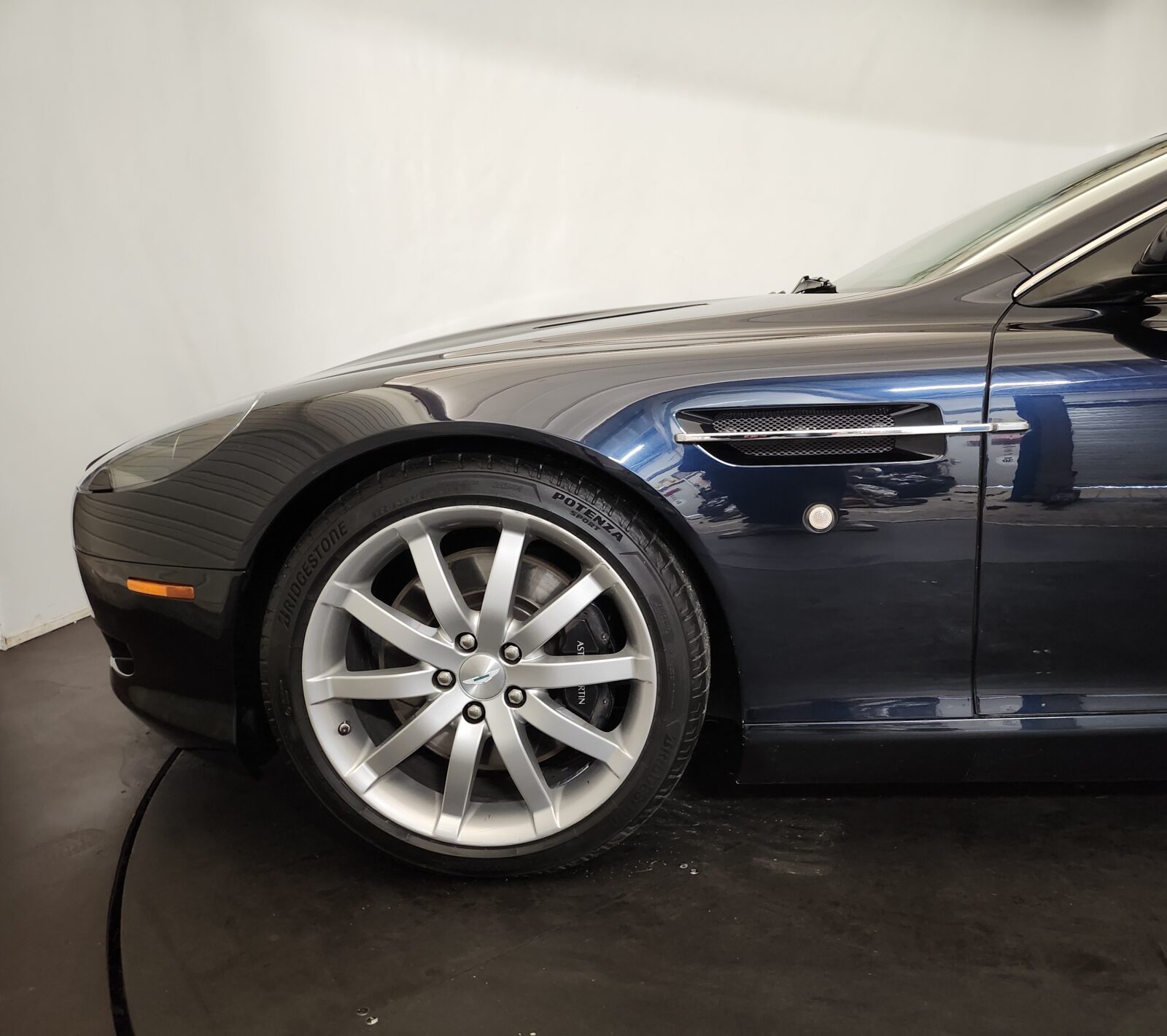 Aston Martin  Année 2006 voiture de collection à vendre