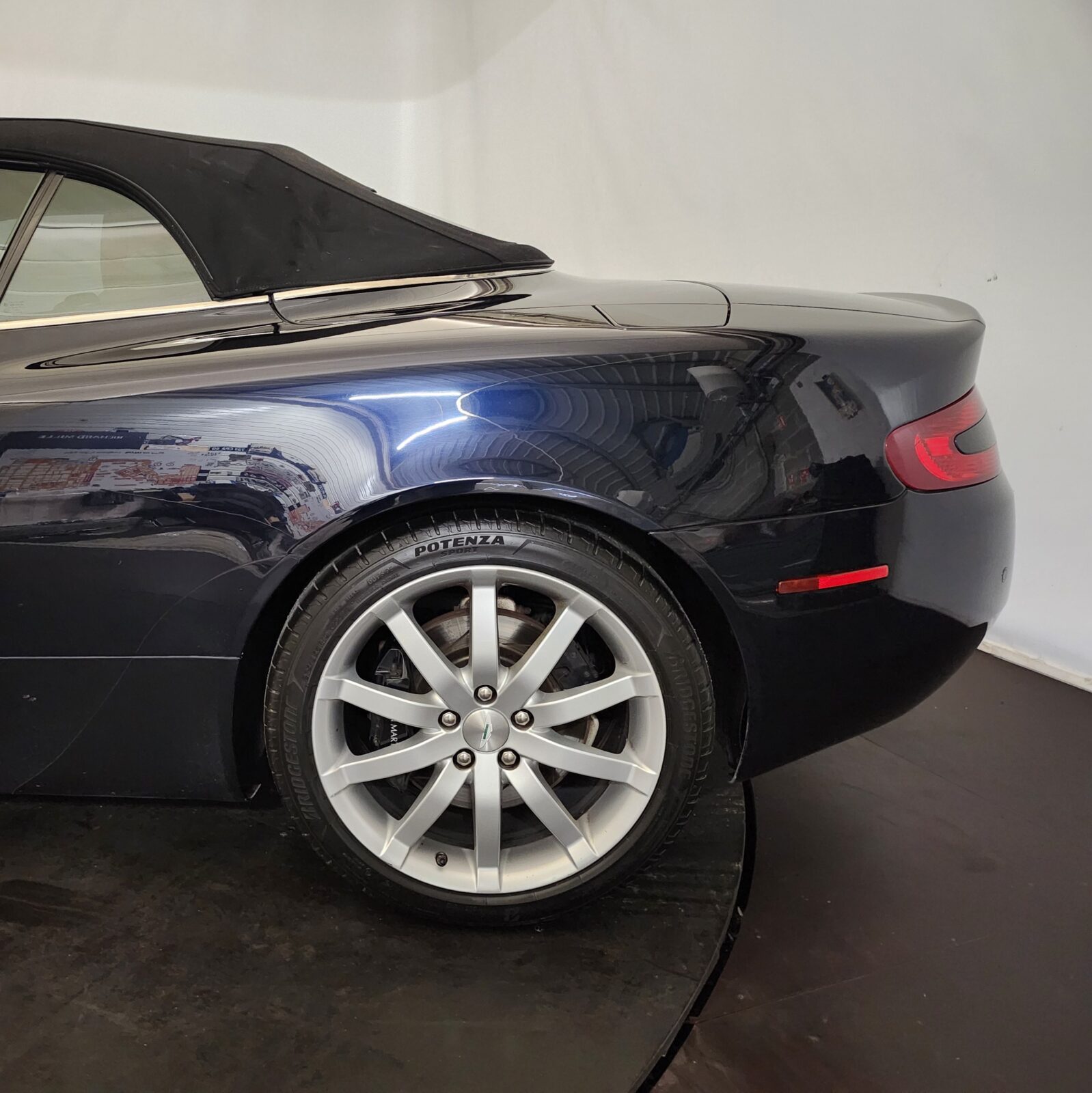 Aston Martin  Année 2006 voiture de collection à vendre