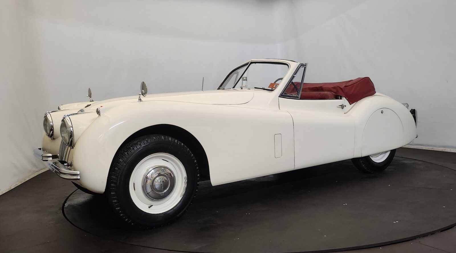 Jaguar XK 120  Année 1953 voiture de collection à vendre