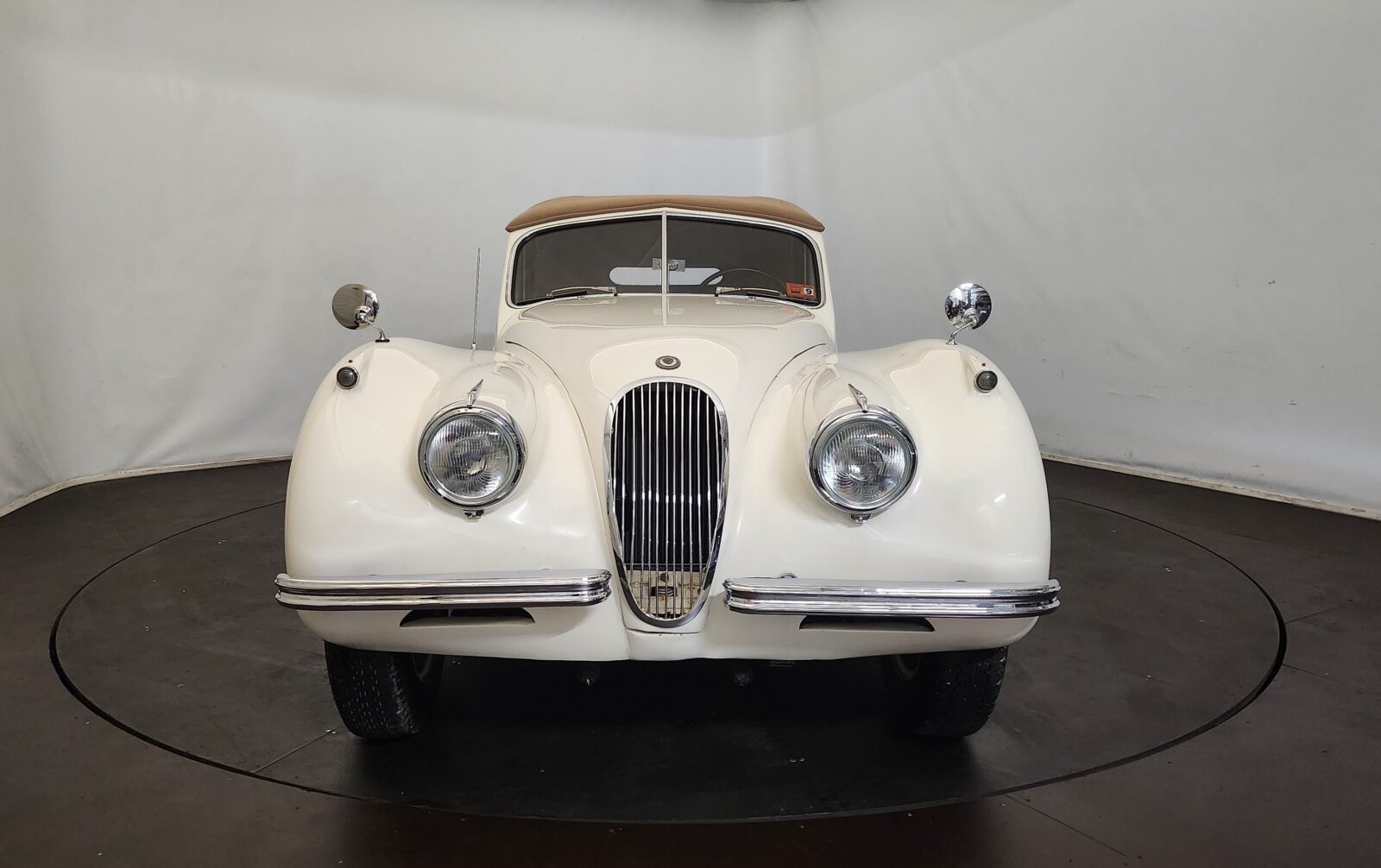 Jaguar XK 120  Année 1953 voiture de collection à vendre
