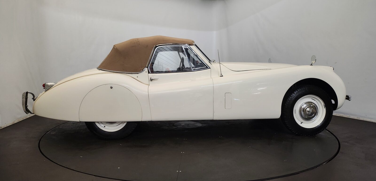 Jaguar XK 120  Année 1953 voiture de collection à vendre