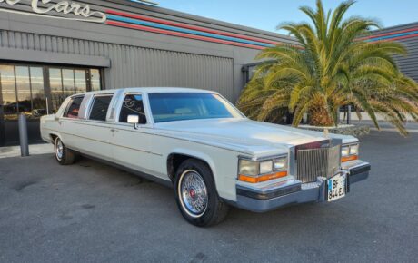 Cadillac Limousine  Année 1987 voiture de collection à vendre