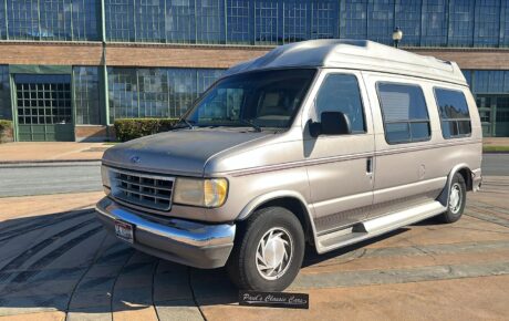 Ford Econoline  Année 1995 voiture de collection à vendre