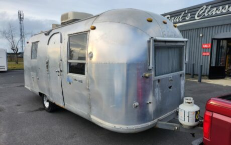 Airstream  Année 1965 voiture de collection à vendre