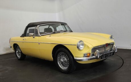 MG B cabriolet  Année 1972 voiture de collection à vendre