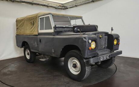 Land Rover 109 Serie III  Année 1978 voiture de collection à vendre