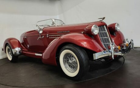 Auburn Boattail Speedster replica  Année 1989 voiture de collection à vendre