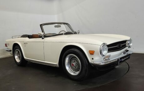 Triumph TR6  Année 1974 voiture de collection à vendre
