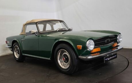 Triumph  Année 1974 voiture de collection à vendre