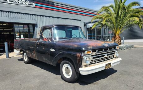 Ford F100  Année 1966 voiture de collection à vendre