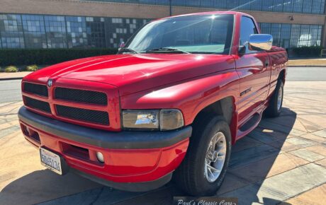 Dodge RAM 1500  Année 1996 voiture de collection à vendre