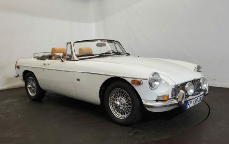MG B cabriolet  Année 1978 voiture de collection à vendre