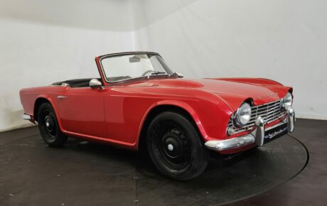 Triumph TR4  Année 1962 voiture de collection à vendre