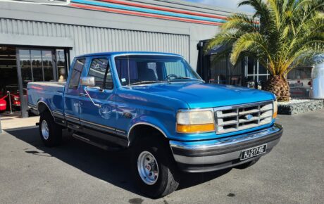 Ford F-150  Année 1994 voiture de collection à vendre